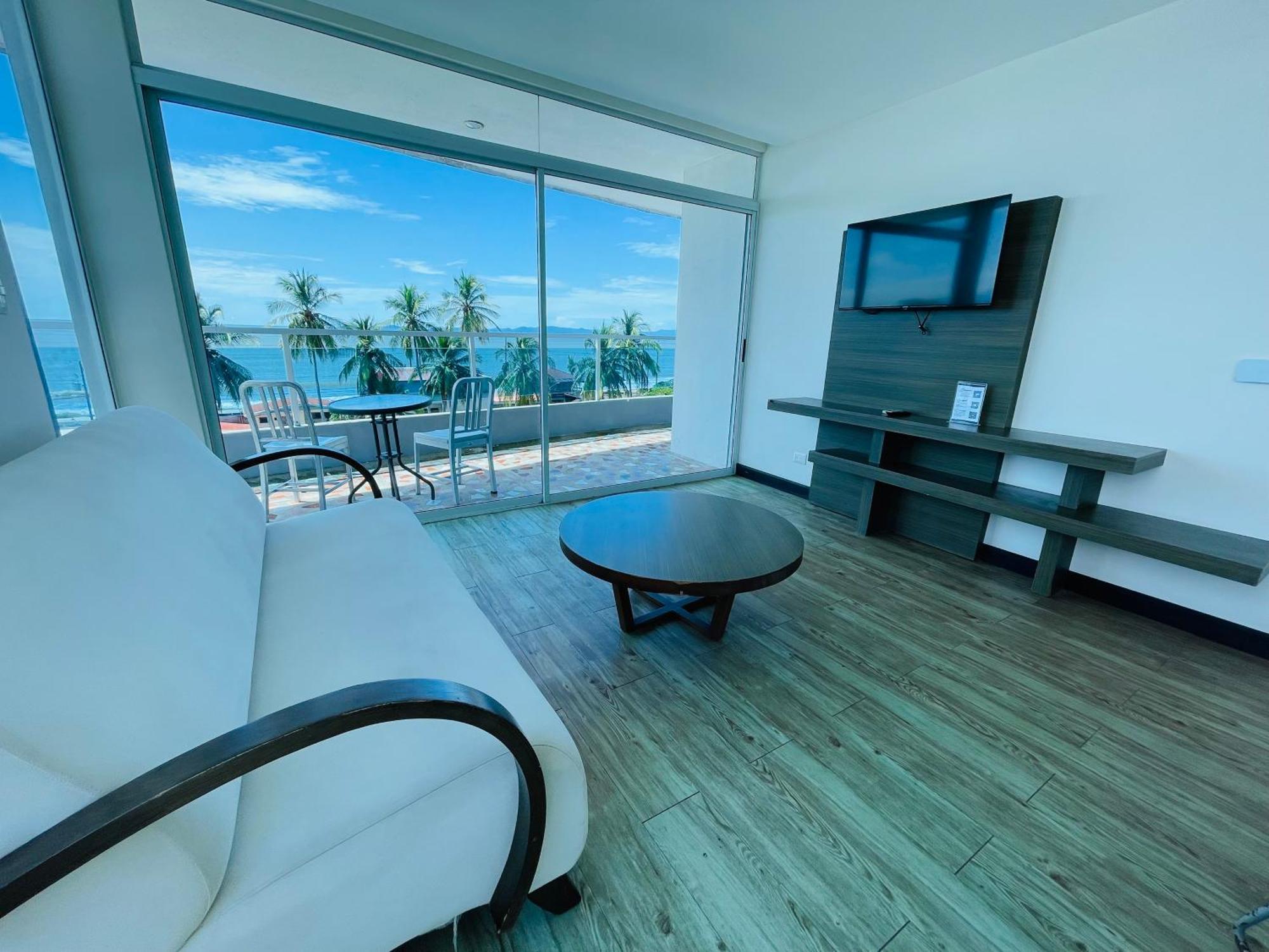 Puerto Azul Hotel Puntarenas Buitenkant foto