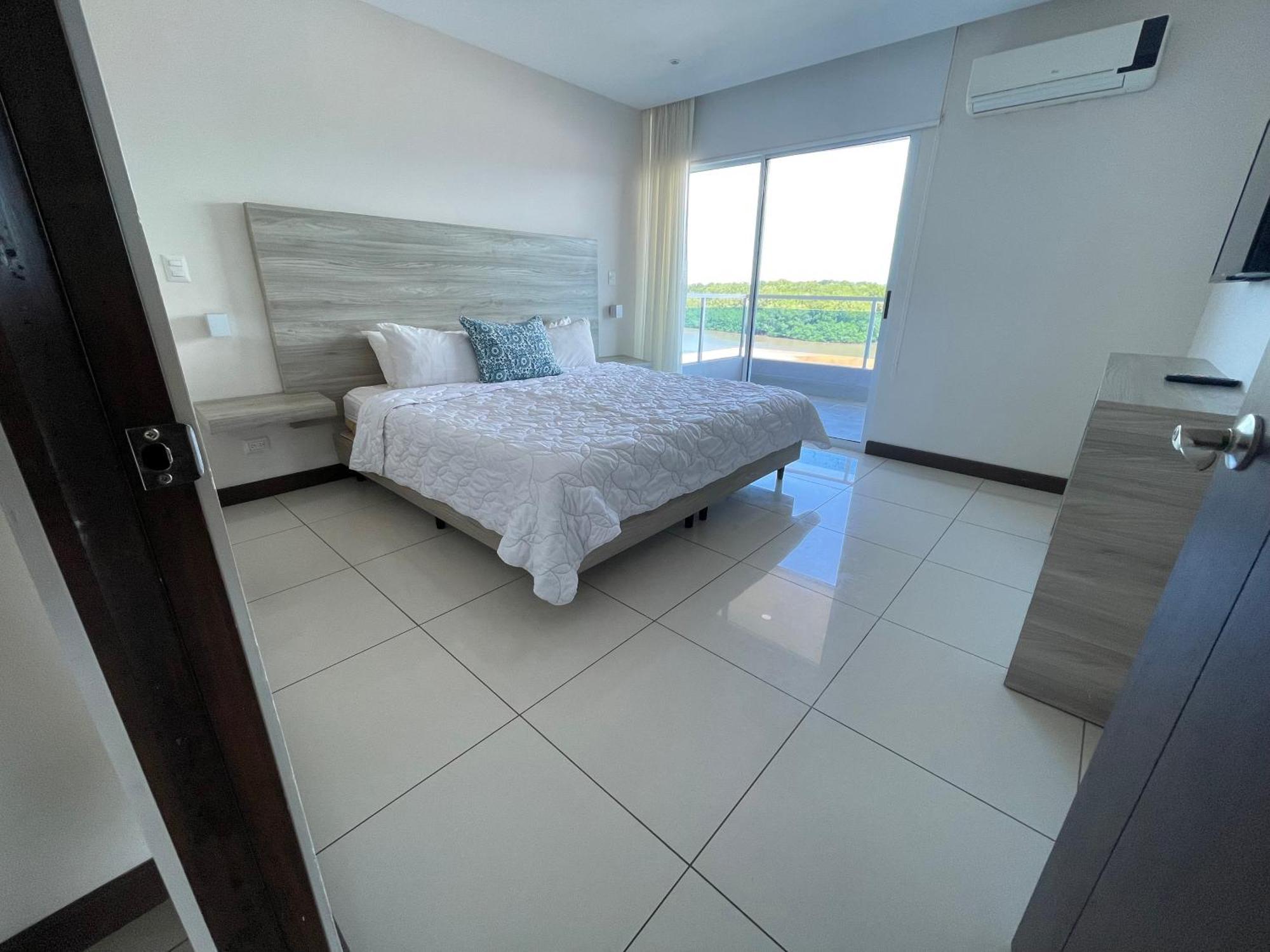 Puerto Azul Hotel Puntarenas Buitenkant foto