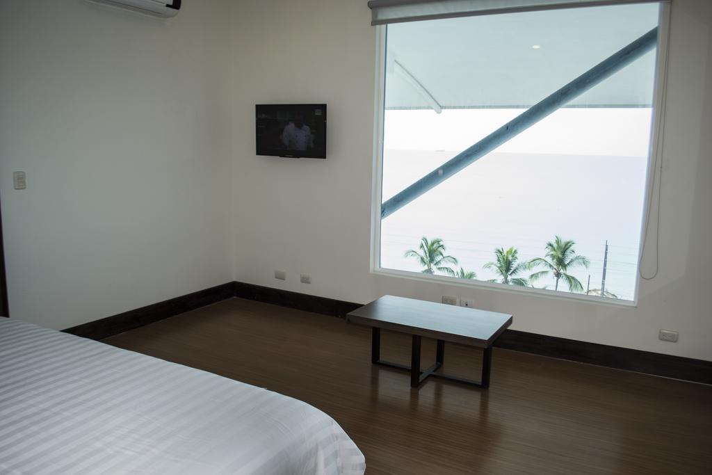 Puerto Azul Hotel Puntarenas Buitenkant foto